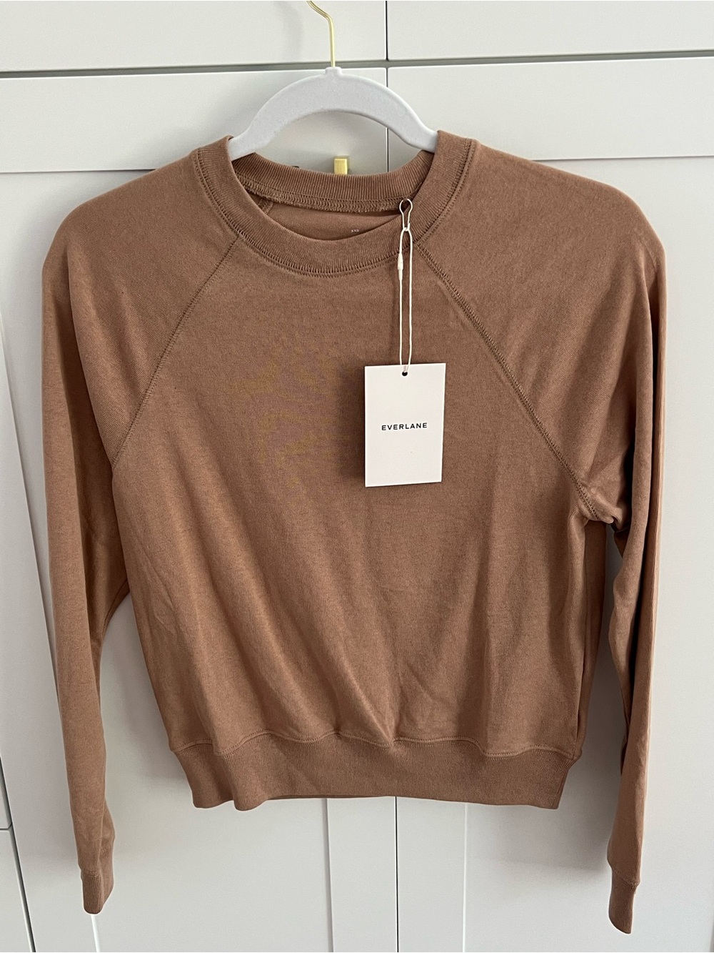 🤎NWT🤎 Everlane Women's Off-Duty Long-Sleeve T-Shirt in Chanterelle, Size XXS